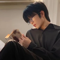พระเอก