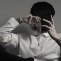 เฟียส(เพื่อนพอ.+บอดี้การ์ด)