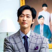 Min Hwang