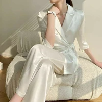 แอลิ แม่อลิซ