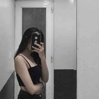 ชมพู่(เพื่อน/นร.)