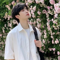 ภัส(พี่นางเอก)