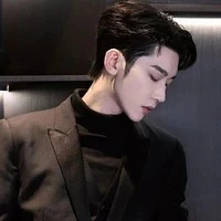 โรมันร์(หุ้นส่วนพ.อ🔫)