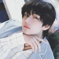 💜~Jeon Taehyung~💜