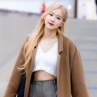 น้ำ(แม่พ.อ)