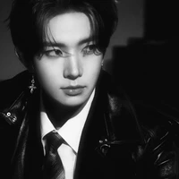 Lee heeseung