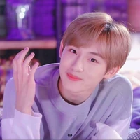 Dong Si Cheng (Winwin) •Uke•