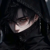 Linus White (MC)