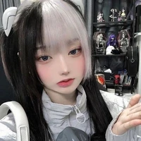 มิลิม(ลูกครึ่งเเวมไพรมังกร)
