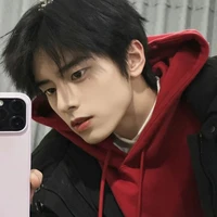 ยูจีน(น้องชายนางเอก)