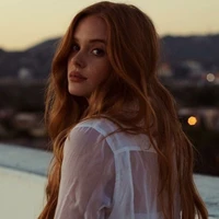 Julia (Lucien