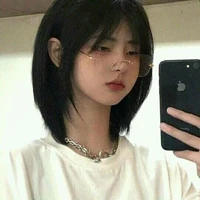 ฟ้า [เพื่อนนายเอก]