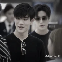 โฟร์ท (เพื่อนนายเอก)