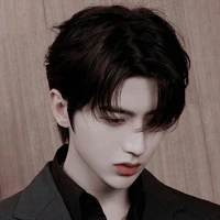 ศิลา(พระเอก)