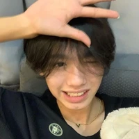 อาชิ(เพื่อนกีต้าร์)