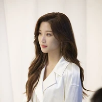 Moon Ga Young(yoongi gf)