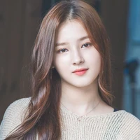 Nancy(jhope gf)