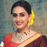 Roshni Mittal (FL mother)