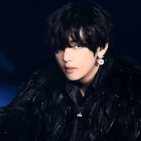 kim taehyung