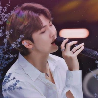 kim namjoon / taehyung father