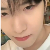 นิว(เพื่อน น.อ)