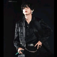 kim taehyung (v)
