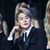 จีมิน🤍