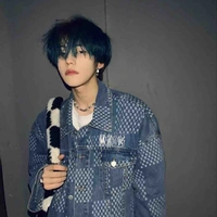 สหาย❄️พี่ชายนายเอก