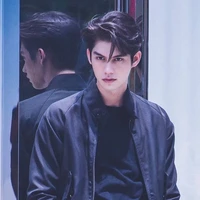 Mr Kim