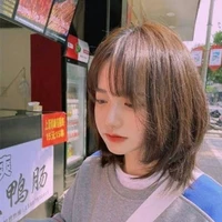 อลิซตอนเด็ก