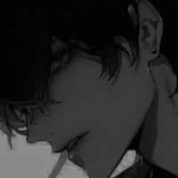 คิว😑😑    :พระเอก