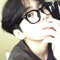 คิม/นายเอก