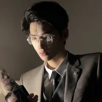 eric Alvaro