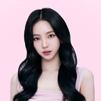 YOO KARINA