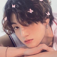 Jungkook *Omega Dominante y Puro*
