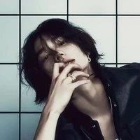 HWANG HYUNJIN