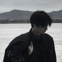 คิน"พระเอก"