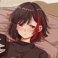 ★Júlia★