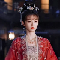 หลิวอิ๋ง(สาวใช้นางเอก)