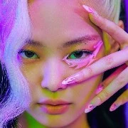JENNIE