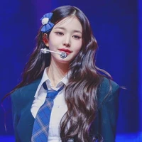 Jang wonyoung