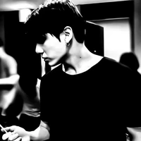 เหนือ[พระเอก]