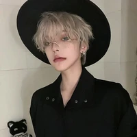 เพื่อน พ.อ คาร์ลอส