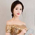 คุณ​นายฟ้าลดา(แม่พระเอก)​