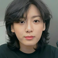 Jeon Jungkook(jk) (true blood omega)