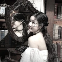 | Violetta Florence/Anabelle |
