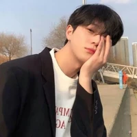 บีม(เพื่อนพระเอก)