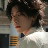 อคิน:เพื่อนยศ-เดย์