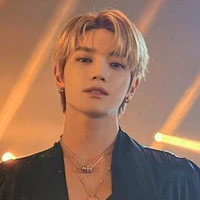 Lee Taeyong (jen-jaem Mom)