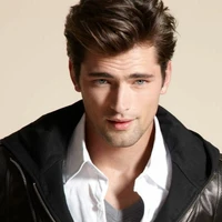 David Harper (FL older brother)